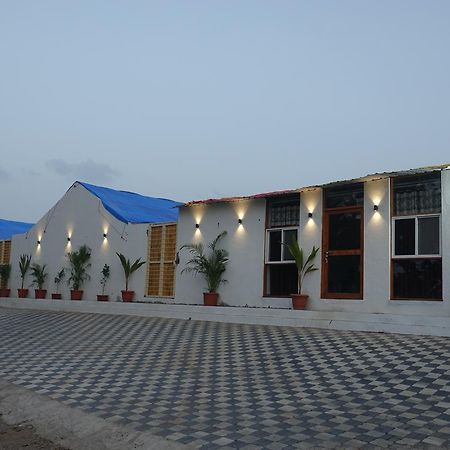 Samudra Resort Nashik Zewnętrze zdjęcie